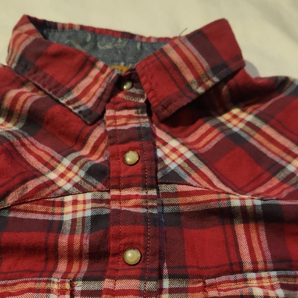 3/$20 Women's Jacks Girlfriend Red Plaid Button Down Shirt - Picture 3 of 7